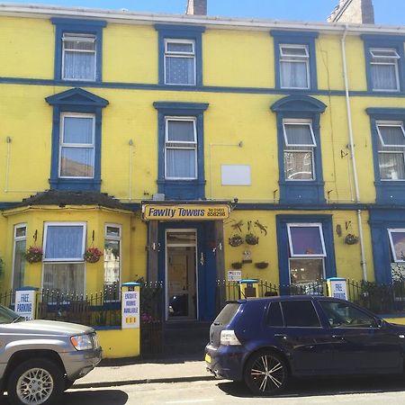 Hotel Fawlty Towers Great Yarmouth Exterior foto